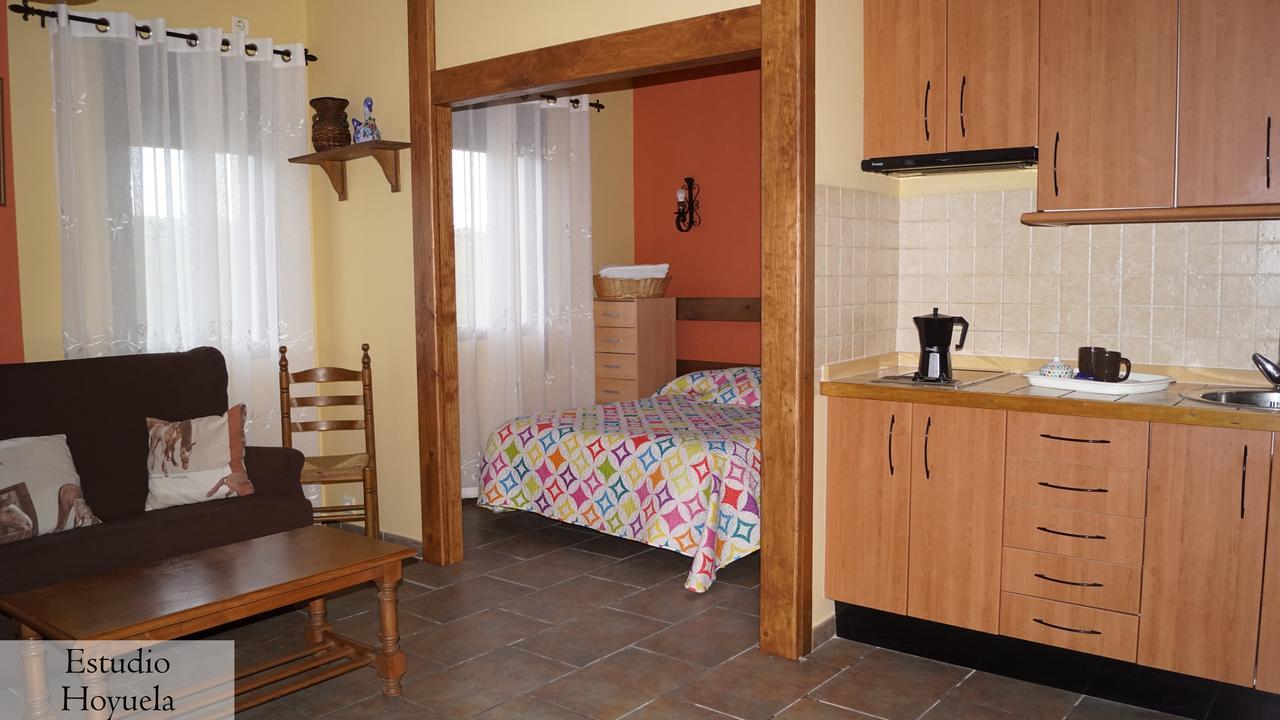 Apartamentos Estrellas de Monfragüe Torrejón el Rubio Exterior foto