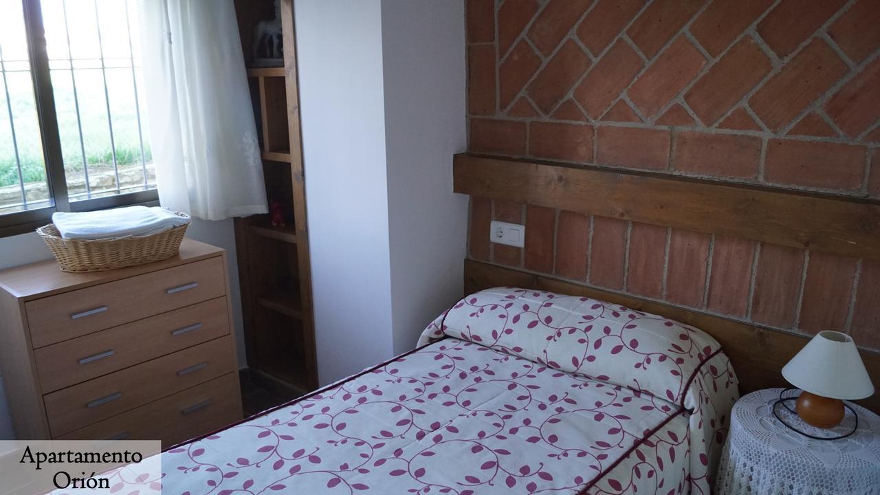 Apartamentos Estrellas de Monfragüe Torrejón el Rubio Exterior foto